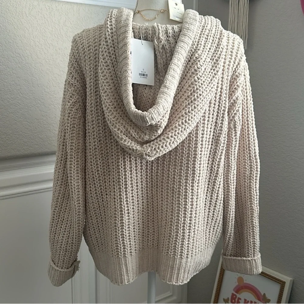 POL - Cream Knit Oversized Sweater - NWT -Small - Picture 4 of 9